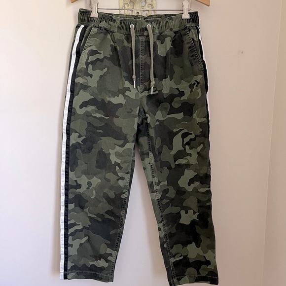 Converse Women’s Camo Green Ankle Length Pants Contrast Side Stripe M - Picture 6 of 16